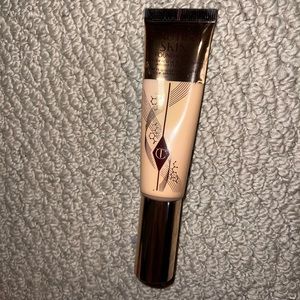 Charlotte Tilbury Beautiful Skin Foundation